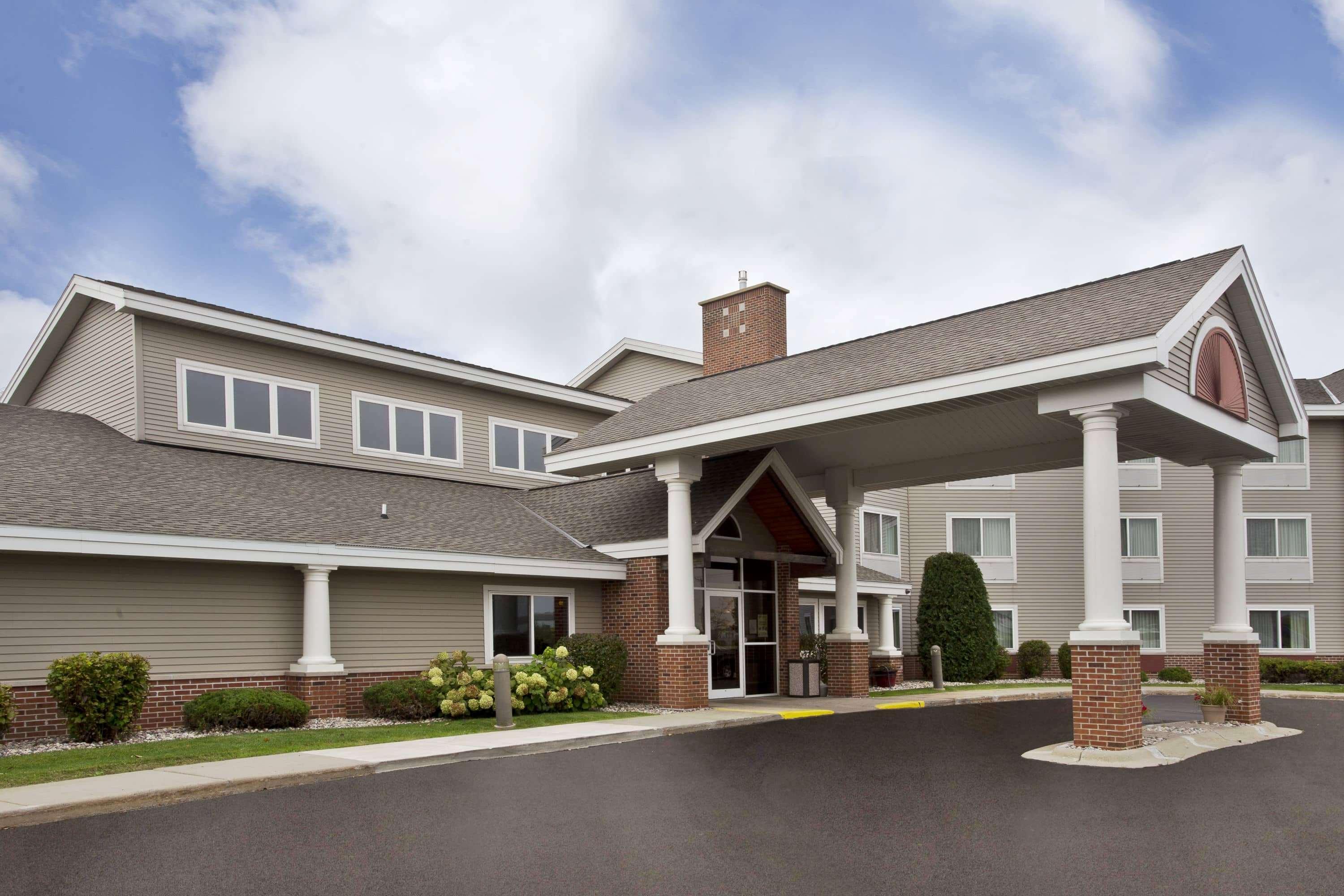 Americinn By Wyndham Beaver Dam Exteriör bild